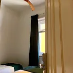 Хостел Chillout Privates Лісабон
